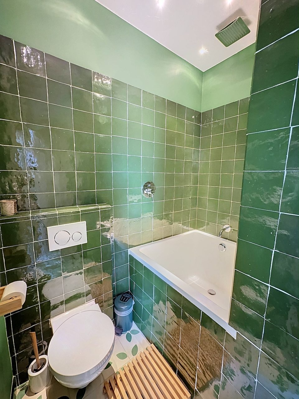 Terrace Room — green-tiled bathroom